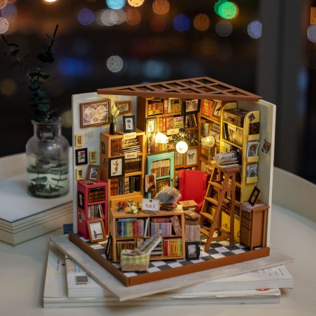 Sam`s Study, Diy Miniature House