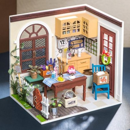 Mrs Charlie’s Dining Room, Diy Miniature House