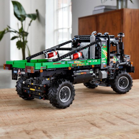 LEGO TECHNIC - 42129 4x4 Mercedes-Benz Zetros Trial Truck