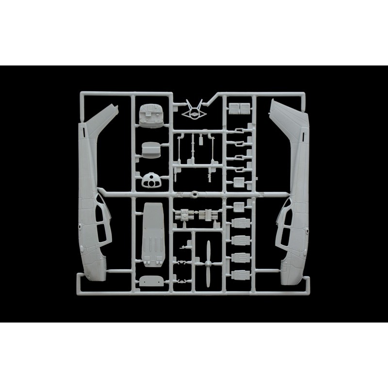 Cessna 172 Skyhawk - Landing on Red Square (1987), italeri 2764