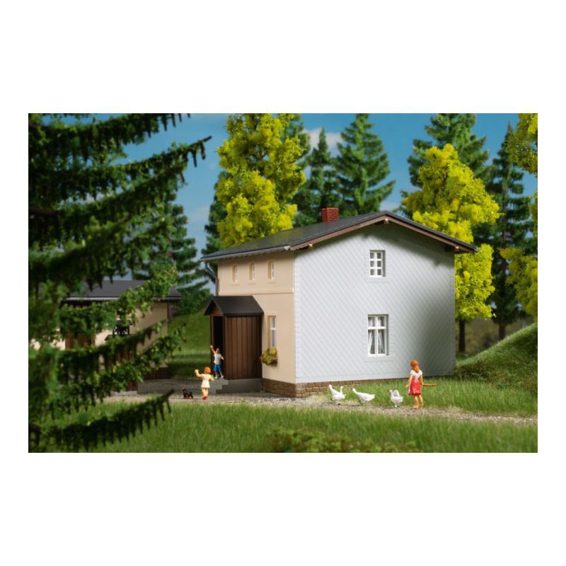 Auhagen H0 Spoorwegwachtershuis met bijgebouw 11457