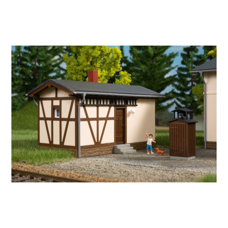 Auhagen H0 Spoorwegwachtershuis met bijgebouw 11457