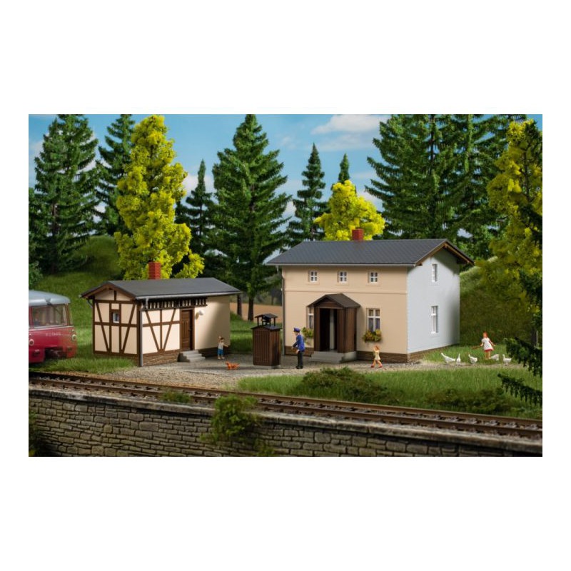 Auhagen H0 Spoorwegwachtershuis met bijgebouw 11457