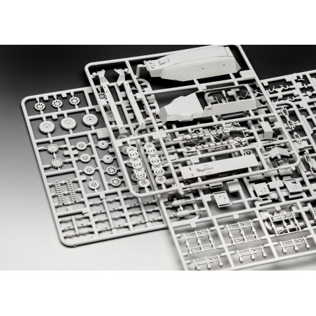 Sd.Kfz. 251/1 Ausf. C + Wurfr. 4, Revell