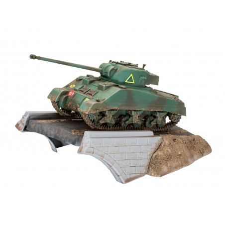 First Diorama Set - Sherman Firefly