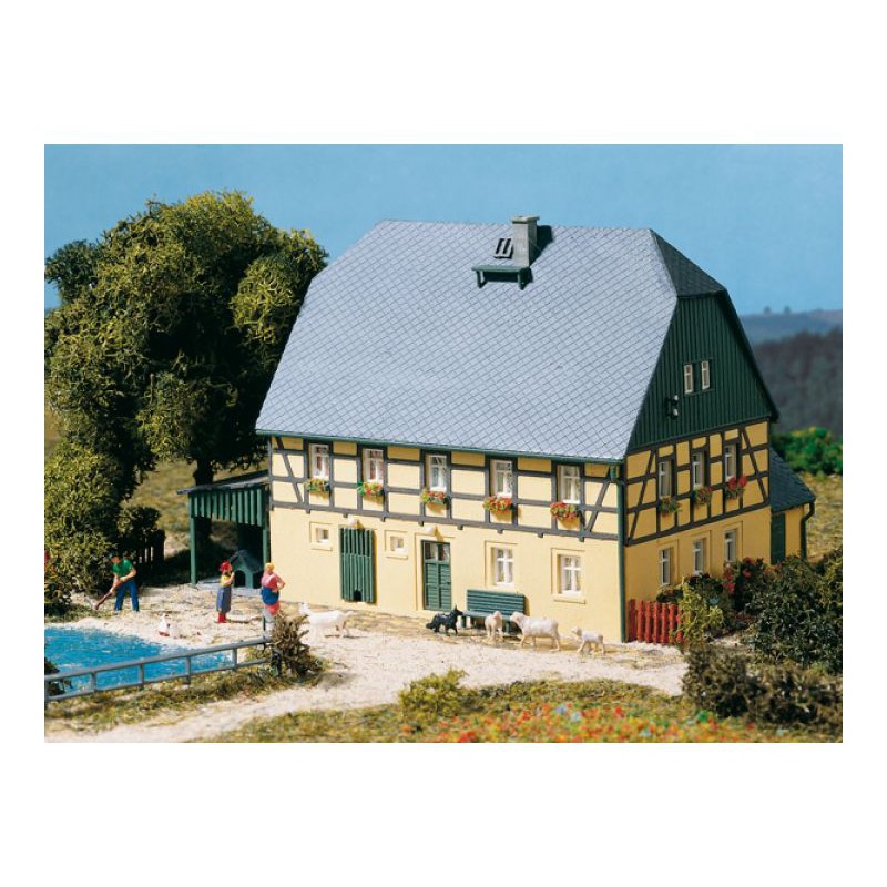 Auhagen H0 Grote boerderij 11359