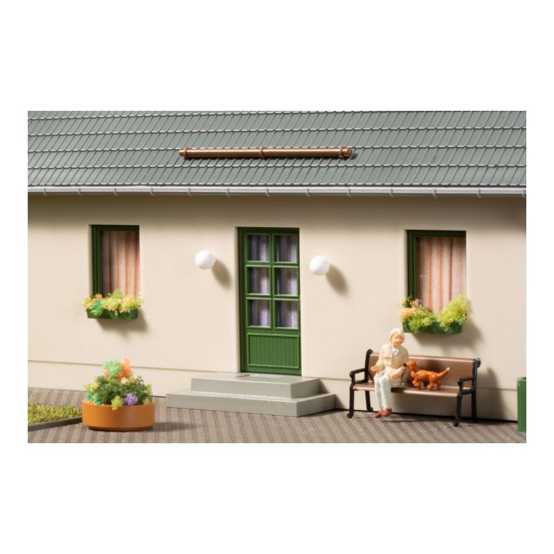 Auhagen H0 Eengezinswoning met garage 11454