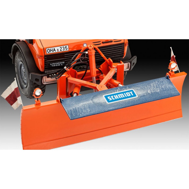 Mercedes-Benz Unimog U 1300L "winterdienst", Revell