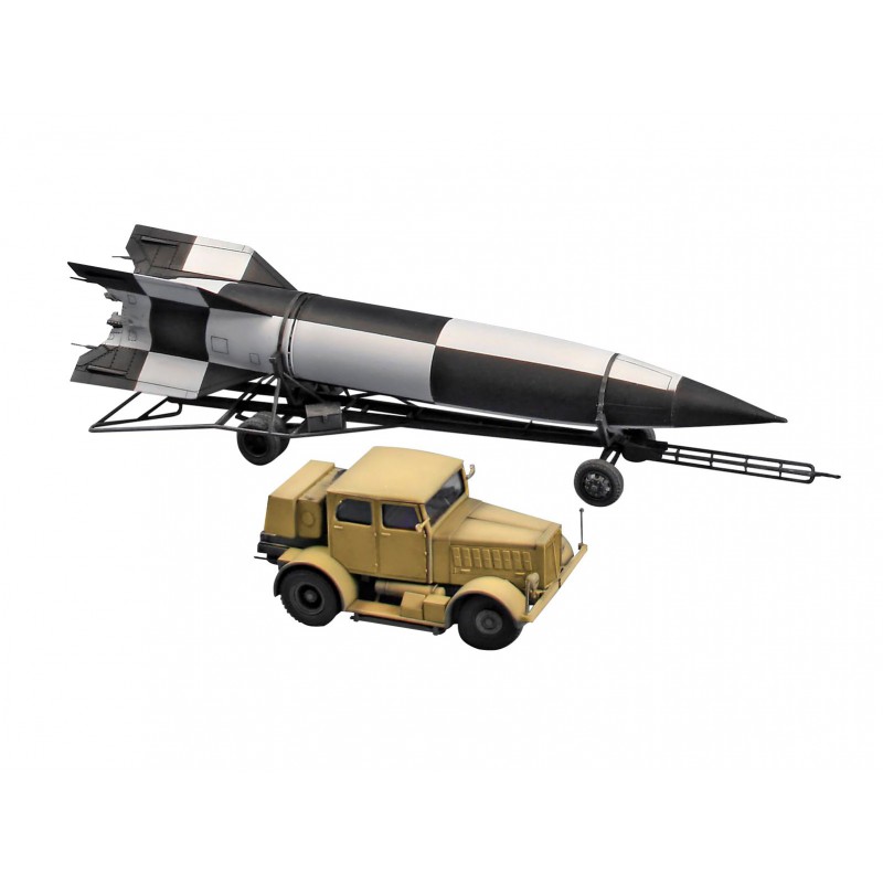 SS-100 Gigant + Transporter + V2, Revell