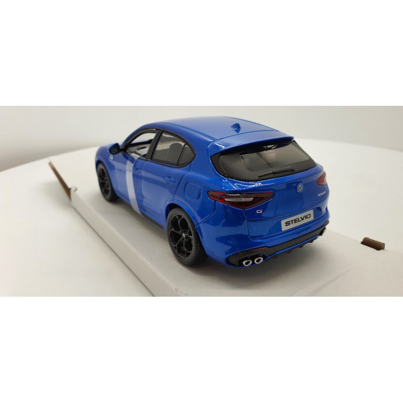 Alfa Romeo Stelvio - 1/24