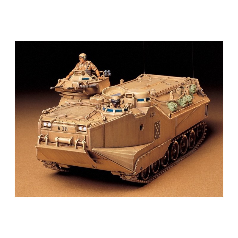 Tamiya U.S. AAVP7A1 W/UGWS - 1:35