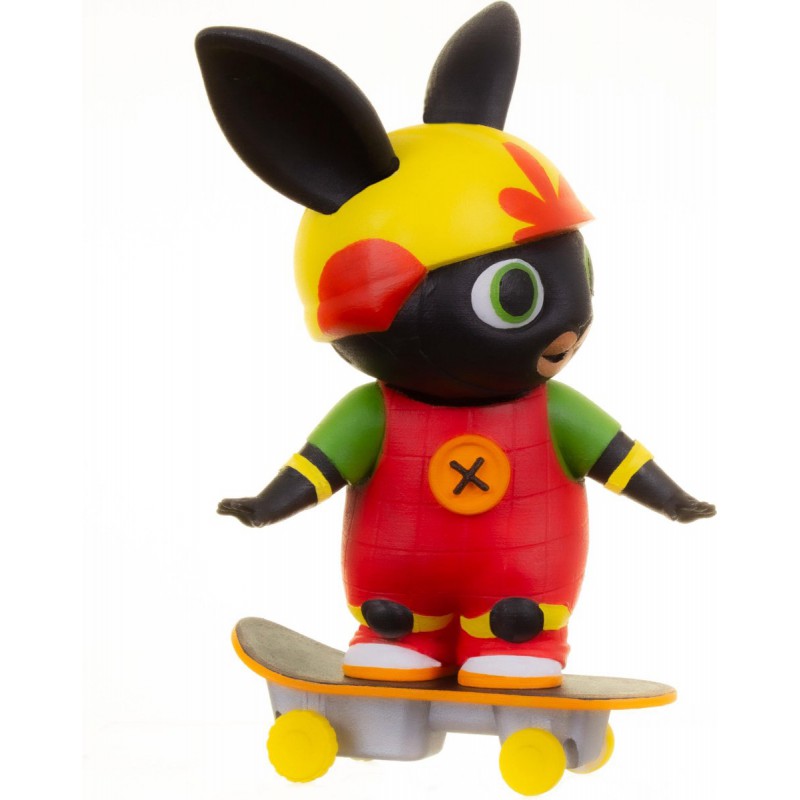 Bing op zijn skateboard