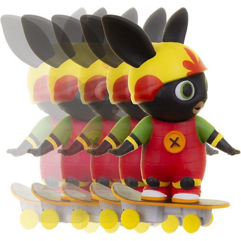 Bing op zijn skateboard