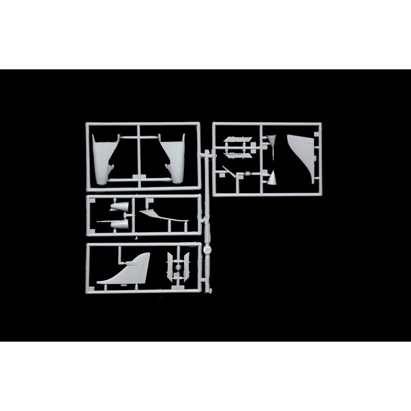 AV-8A Harrier 1:72, italeri