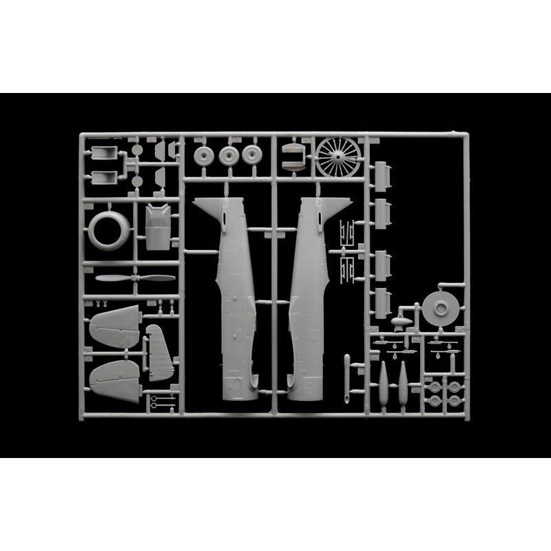 Harvard Mk.IIA, Italeri