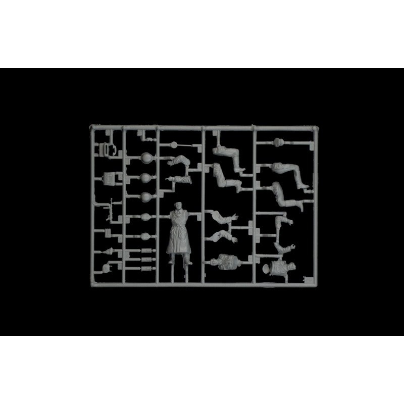 Steyr RSO/01 with German Soldiers