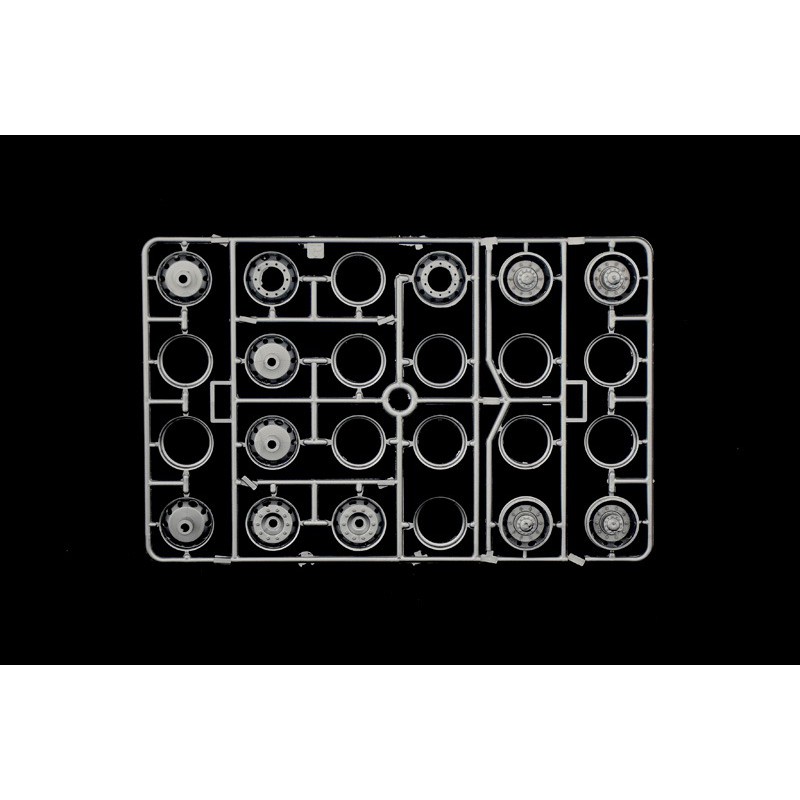 Scania T143H 6x2, Italeri