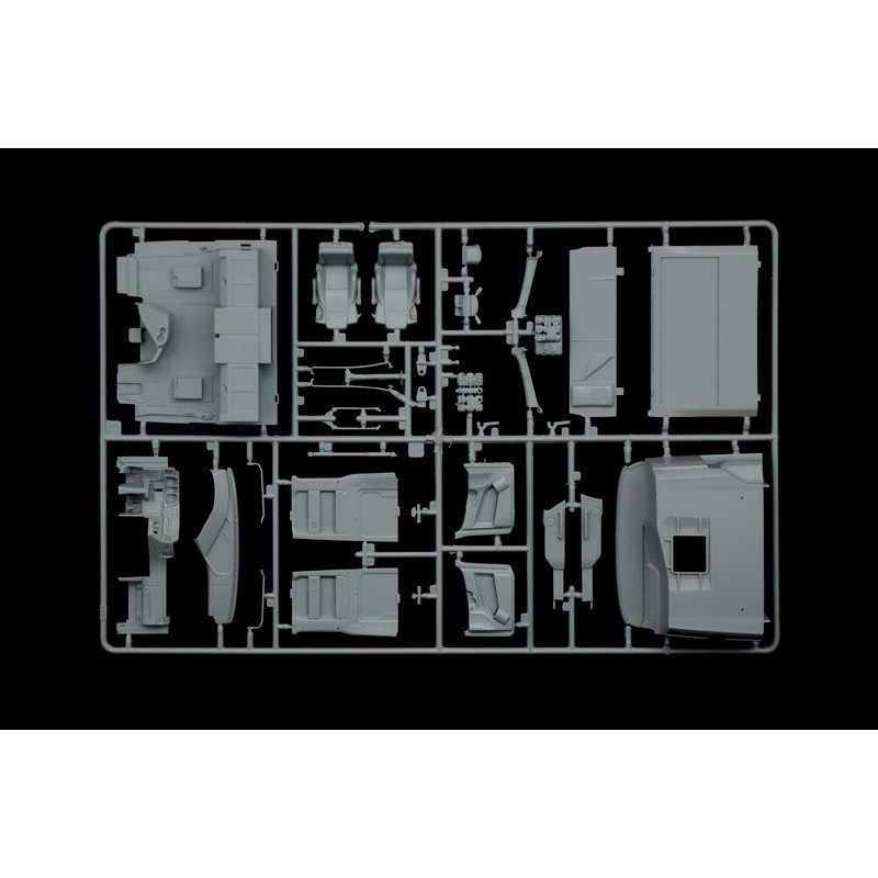 Mercedes-Benz ACTROS MP4 Giga Space, Italeri