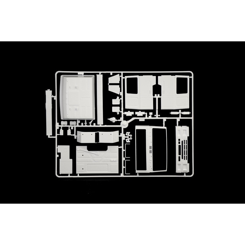 Volvo F16 Globetrotter Canvas, Italeri