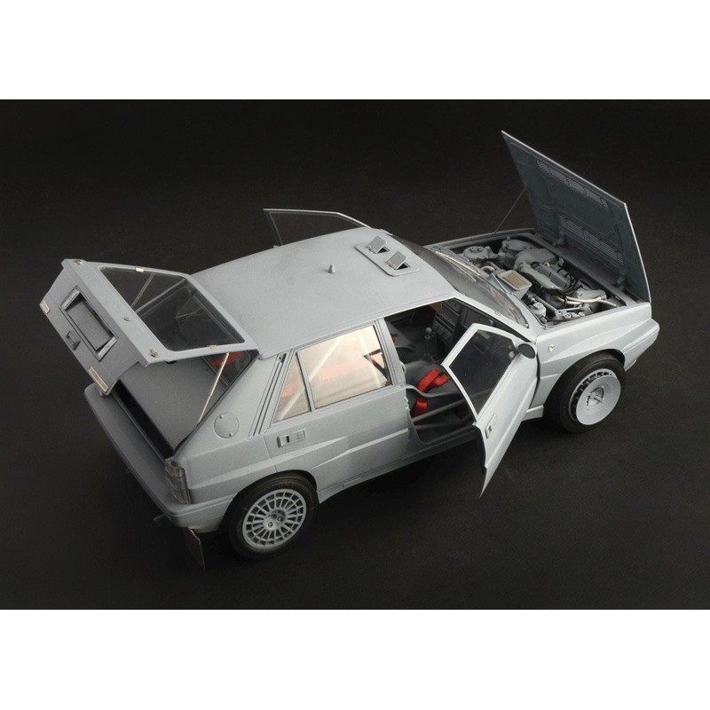 Lancia Delta HF 1:12, Italeri