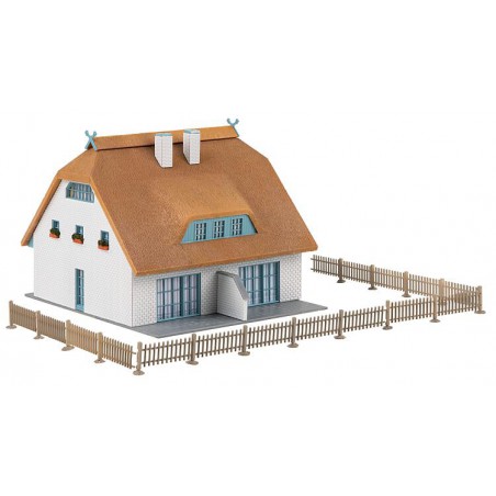 Faller Huis met rieten dak, HO 1:87