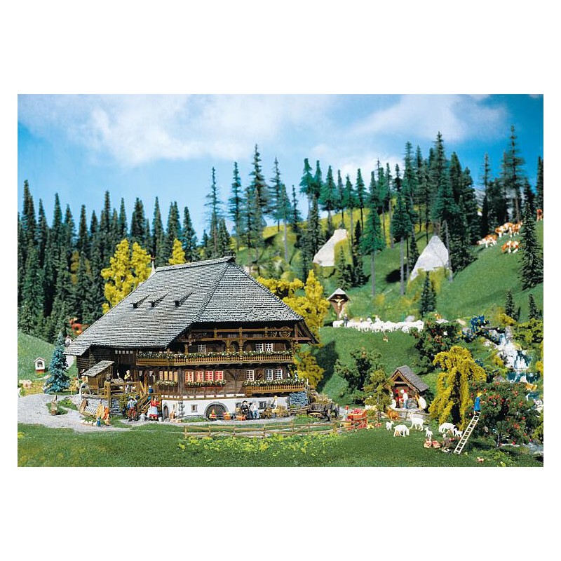 Faller, Zwarte Woud boerderij, 1:87 H0