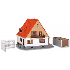 Kibri Woonhuis met terras, garage en pergola, HO 1:87