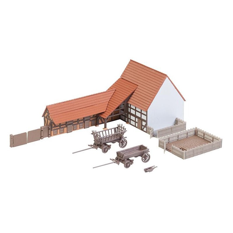 Faller, Landbouwbedrijf met toebehoren, N 1:160