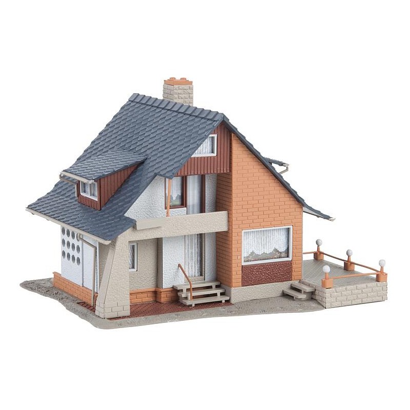 Faller, Woonhuis met balkon, H0 1:87