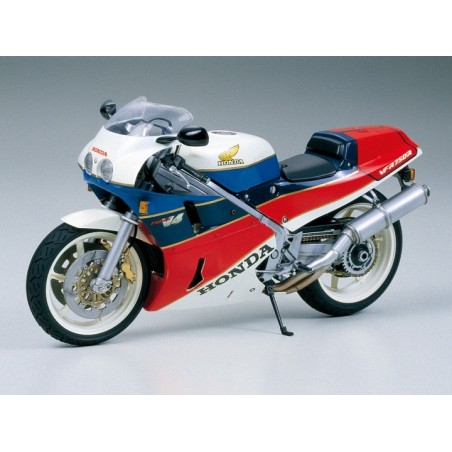 Honda VFR 750 R 1:12, Tamiya