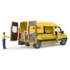 Bruder - DHL Sprinter Bestelauto met Figuur Bruder - DHL Sprinter Bestelauto met Figuur