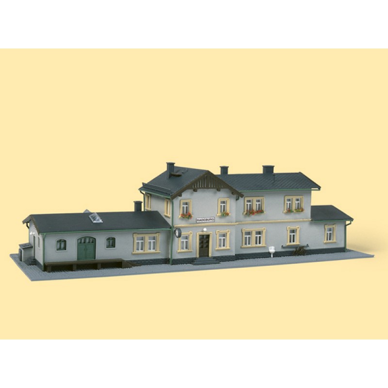 Auhangen N Bahnhof Radeburg 14453