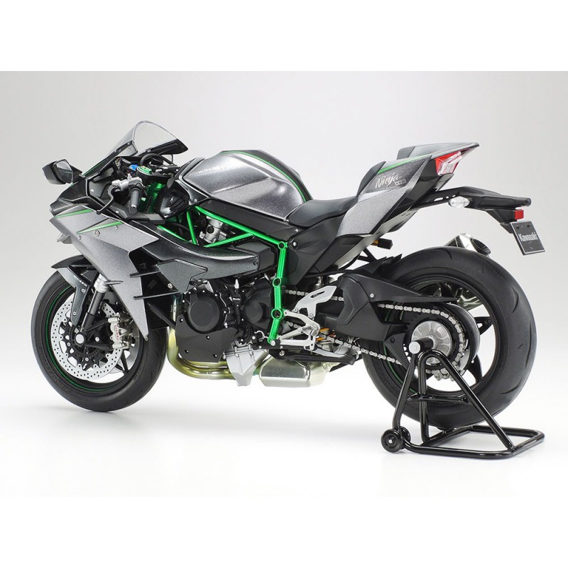 Kawasaki Ninja H2 Carbon 1:12, Tamiya
