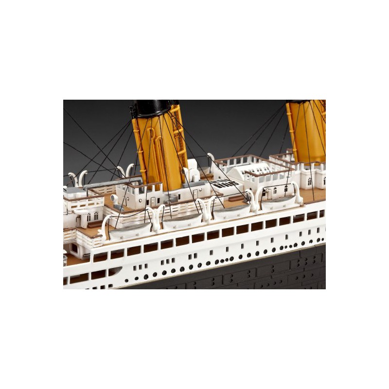 Revell Titanic Cadeauset 100 jaar