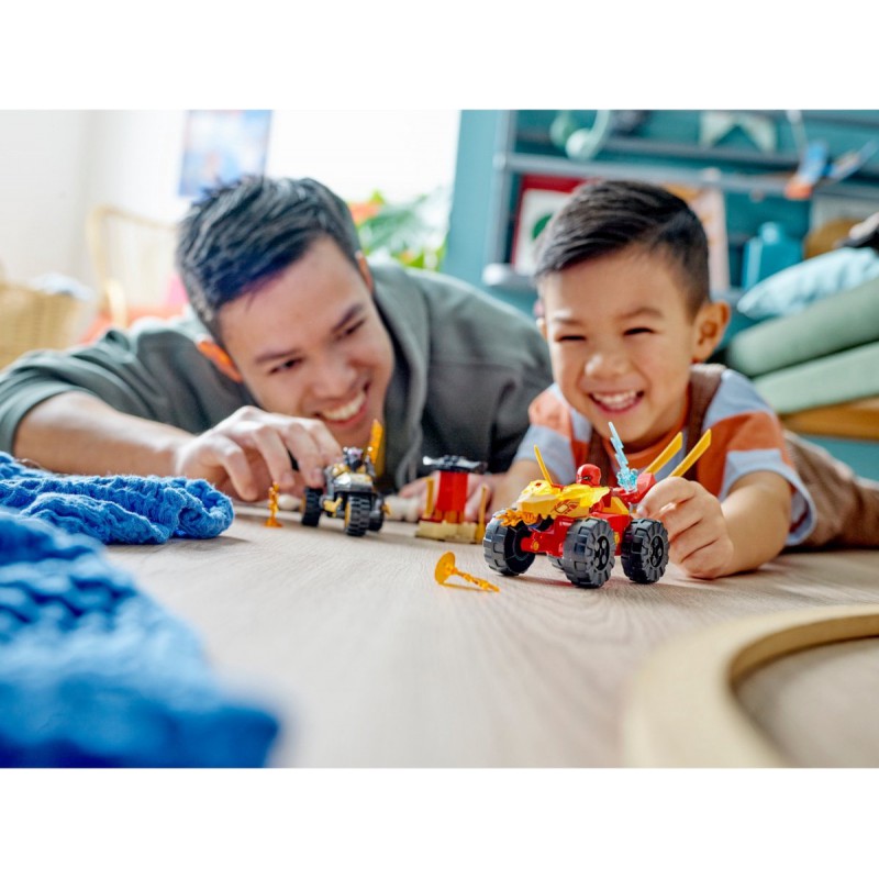 LEGO NINJAGO 71789 Kai en Ras' duel tussen auto en motor