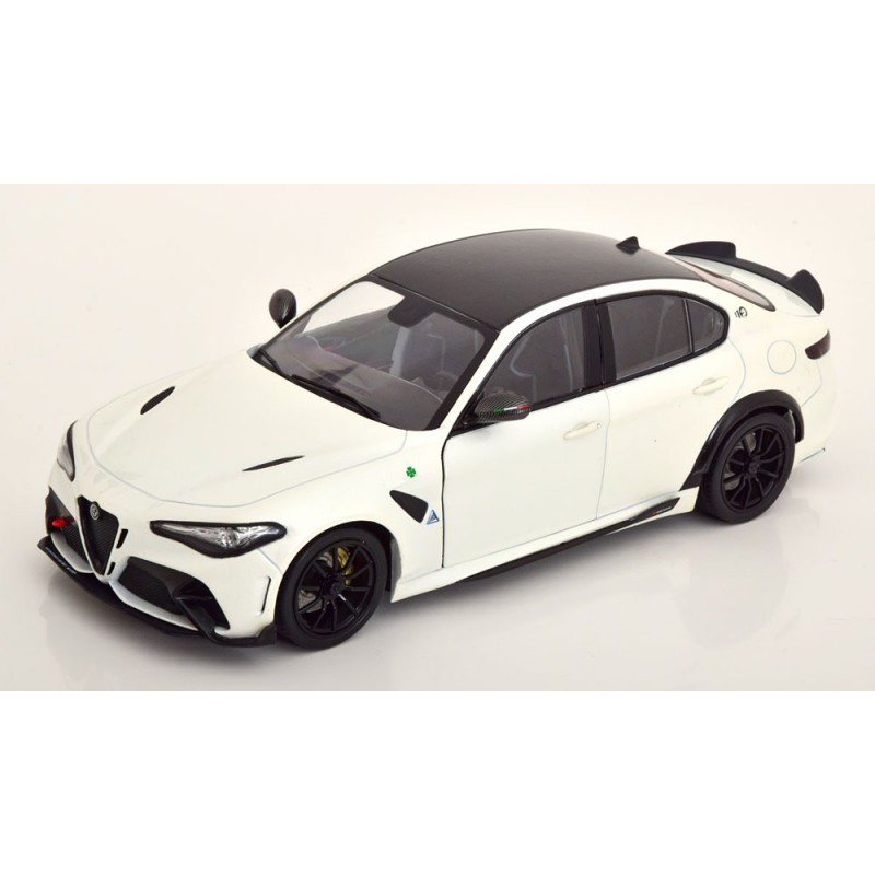 alfa-romeo-giulia-gta-wit-118-solido
