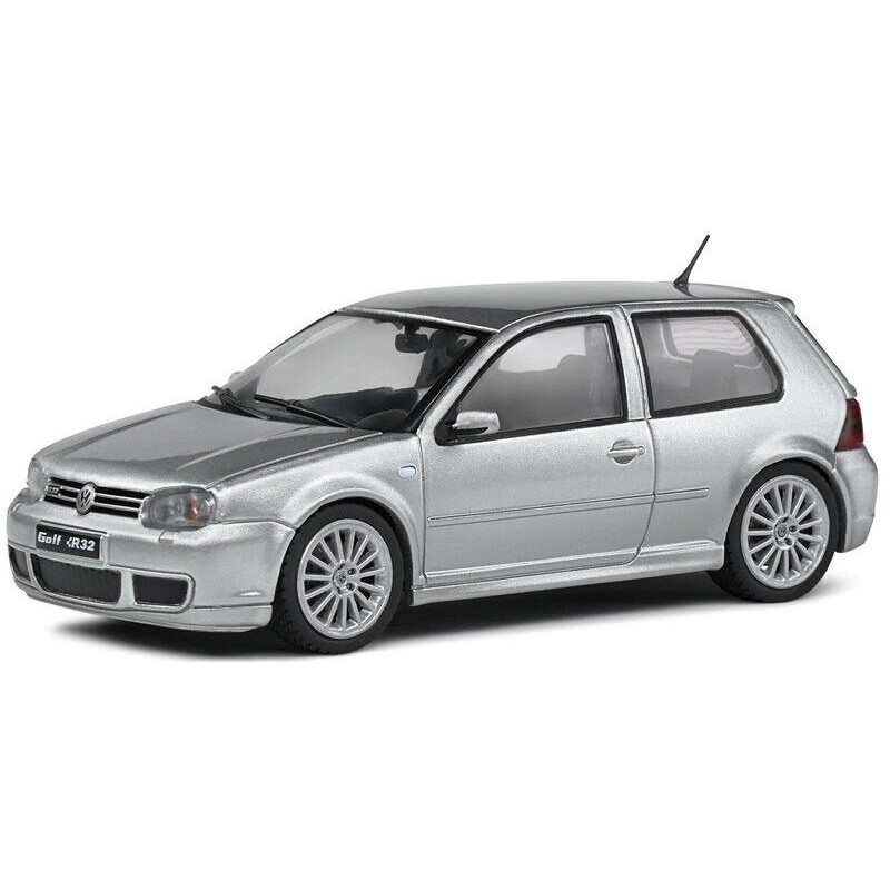 vw-golf-iv-r35-zilver-143-solido