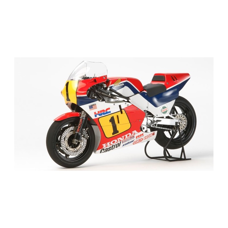 honda-nsr500-84-112-tamiya