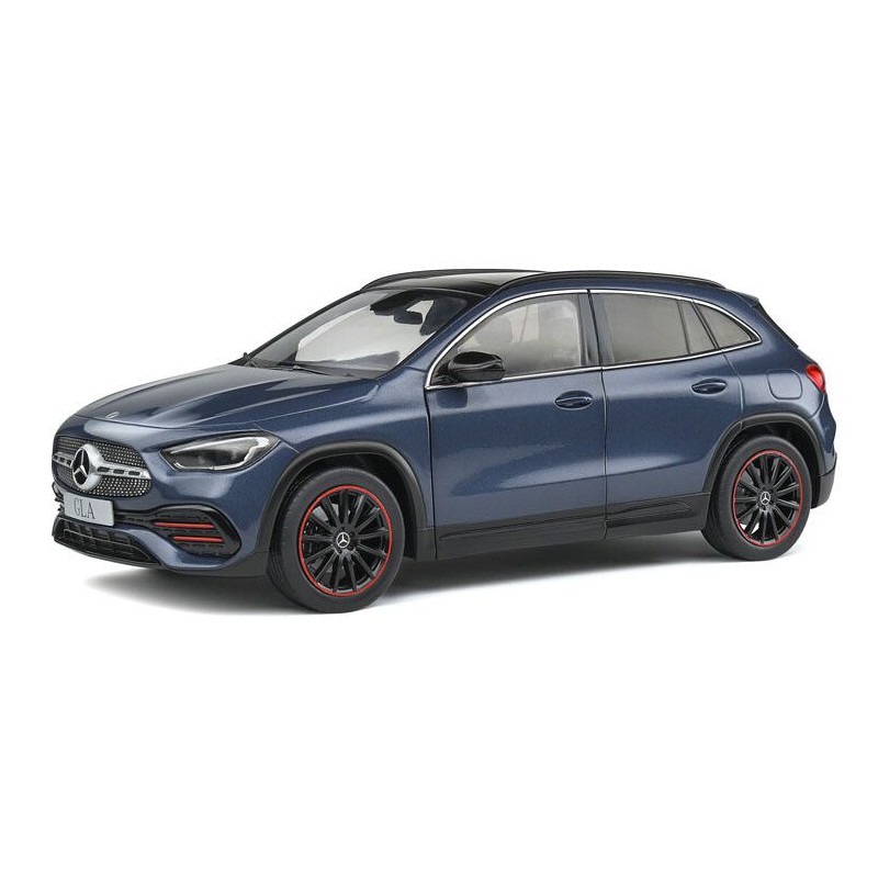 Mercedes Benz GLA (H247) AMG Line Blue Metallic - 1:18 - Solido