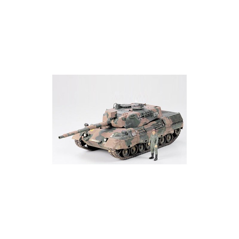 west-german-tank-leopard-a4-135-tamiya