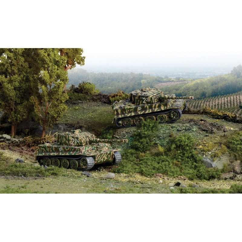 2x-pz-kpfw-vi-tiger-i-ausf-e-172-italeri