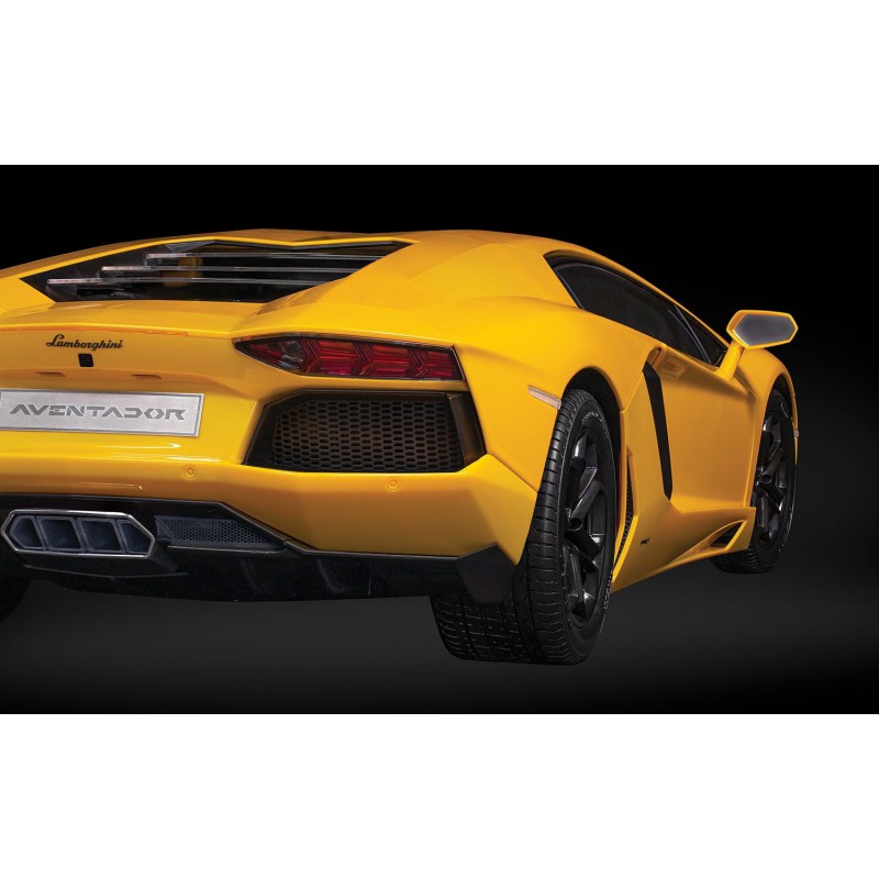 lamborghini-aventador-lp-700-4-giallo-orion-18-pocher
