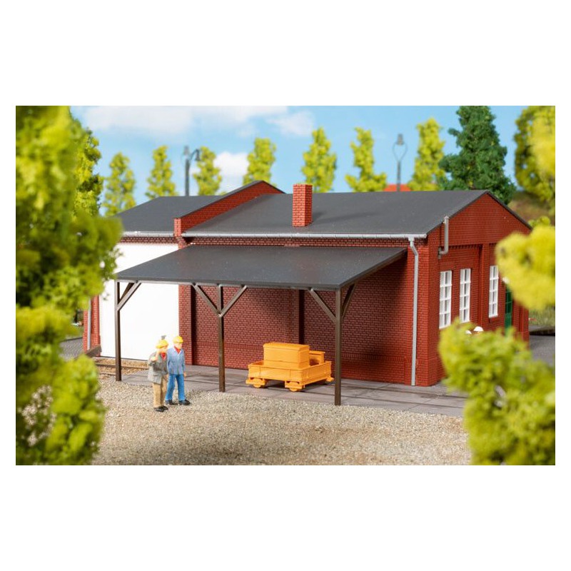 Spoorwegkantoor met Laadperron, H0 Auhagen (11462)