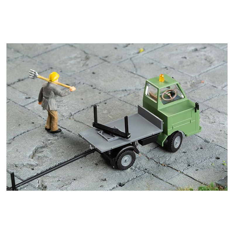 Multicar M22 met oplegger, H0 Auhagen (41677)