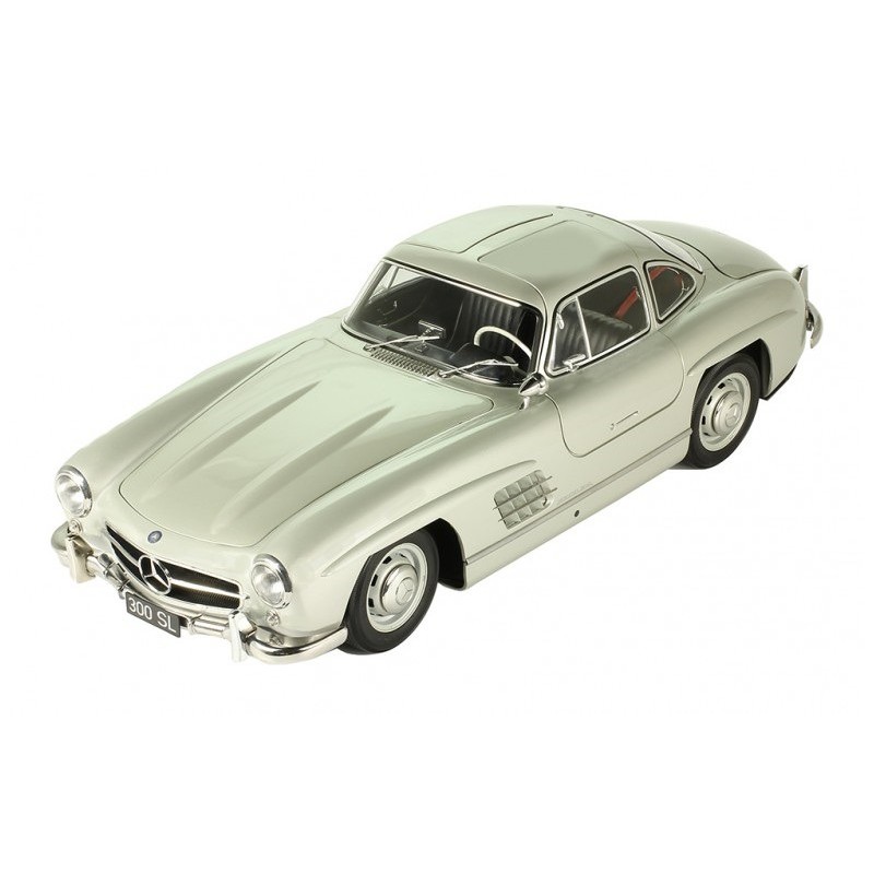 Mercedes-Benz 300 SL 1:8, Ixo Collections