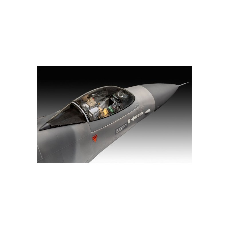 express-locomotive-revell