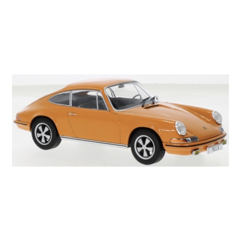 Porsche 911 S 1968 (Oranje), 1:24, Whitebox