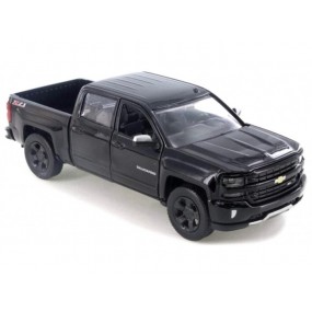 Chevrolet Silverado 1500 LT Z71 Crew Cab 2017), 1:24, MotorMax
