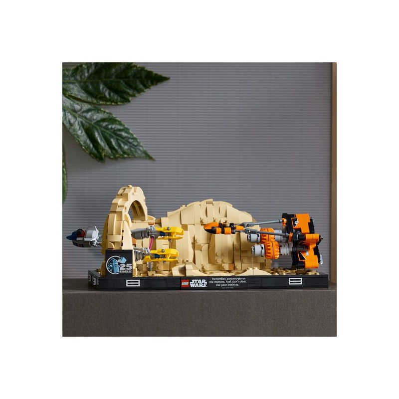 LEGO STAR WARS - 75380 Mos Espa Podrace diorama
