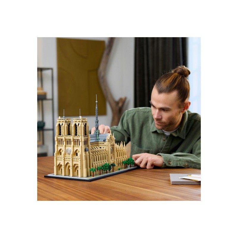 LEGO Architecture - 21061 Notre-Dame van Parijs